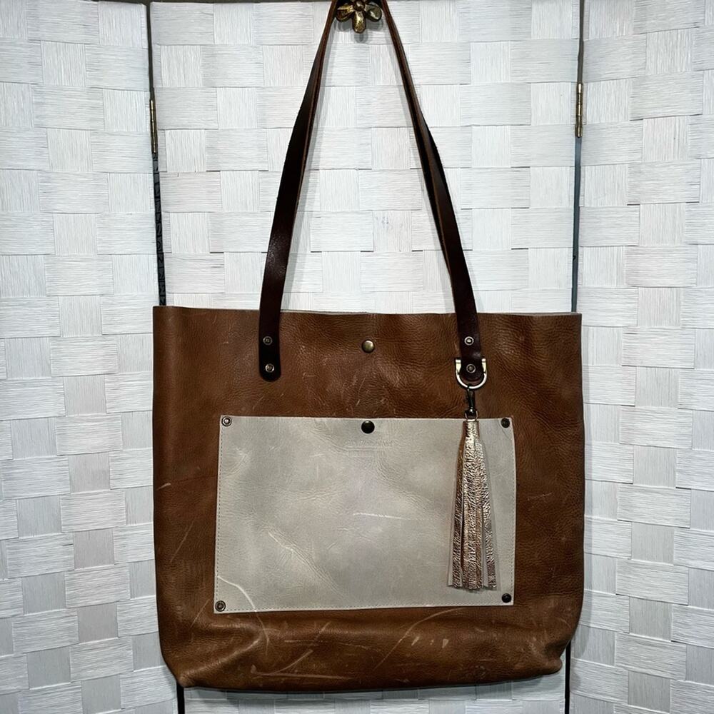 Jill's Homestead The Tote Bag Rose Gold Tassel Genuine  Leather Look Rural Nice